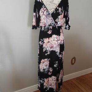 Floral Maxi Dress Size Medium